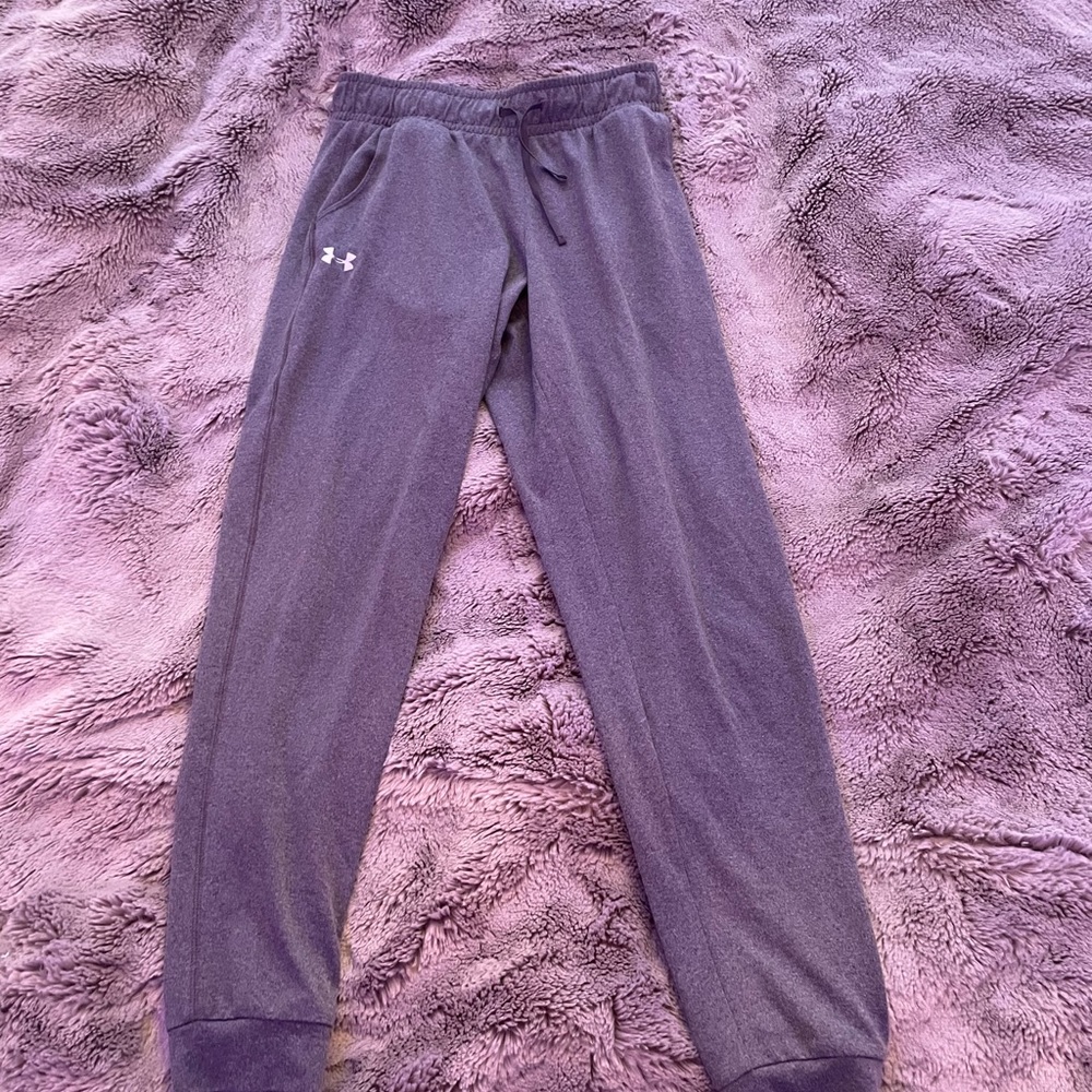 Gray under armour sweatpants